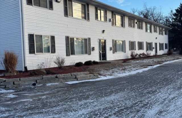 1611 Center Point Road Northeast - 8 photos photos 1611 Center Point Road Northeast - 8 photos photos