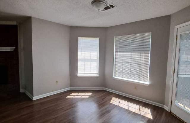 2533 Baxter Cv Gallery 4