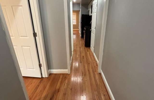 1141 OWEN Place NE Gallery 2