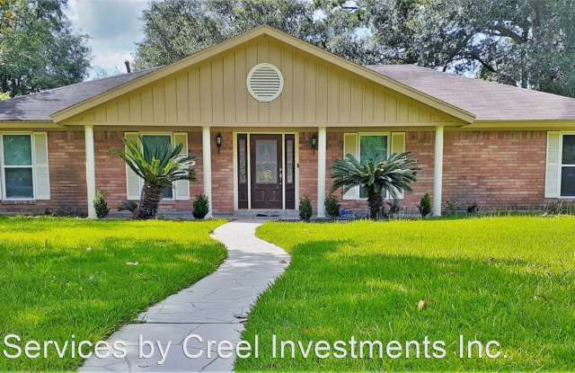 1914 Amsterdam Avenue - 1914 Amsterdam Avenue, Orange, TX 77632