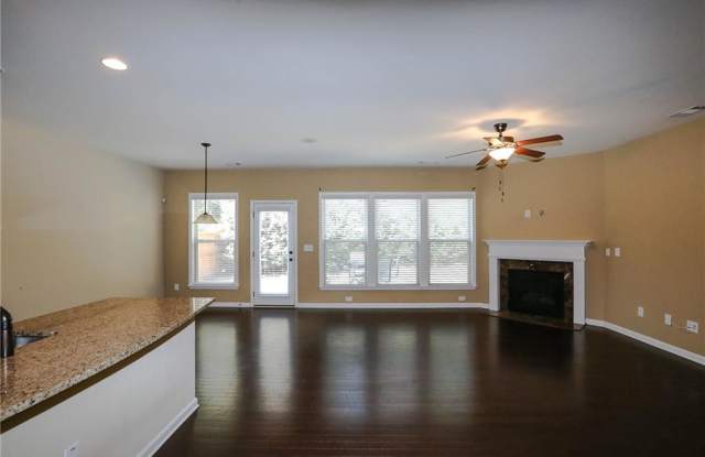 2270 NORTHMONT Parkway Gallery 2