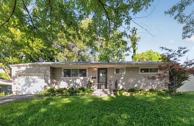 Unbeatable Prairie Village Location - 3BR/1BA Home, Fully Fenced Yard, Laundry Hook Ups, Attached Garage photos photos