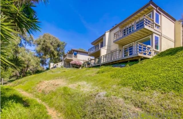 3035 Via De Caballo - 3035 Via De Caballo, Encinitas, CA 92024
