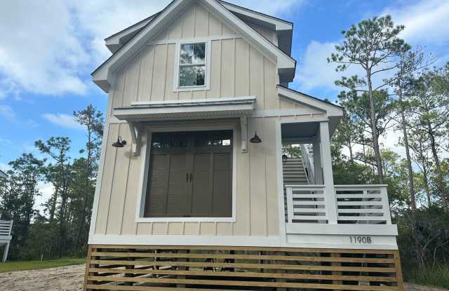 Fully Furnished - 1 Bedroom Apartment with Deck and Storage photos photos