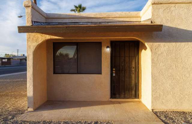 1945 S 1 AVE photos photos