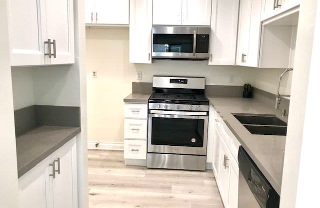 22141 Burbank Boulevard - 22141 Burbank Boulevard, Los Angeles, CA 91367