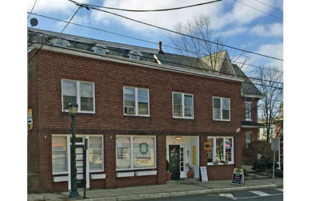 104 S MAIN ST #1 - 104 S Main St, North Wales, PA 19454