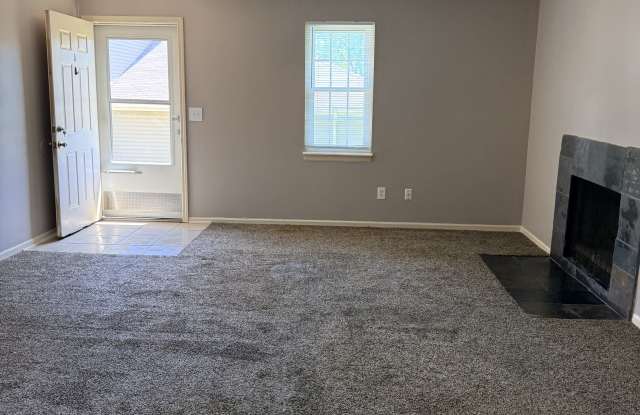 10009 Northwest Jones Drive - A Gallery 2