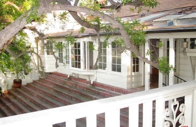 11611 Amanda Drive - 11611 Amanda Drive, Los Angeles, CA 91604