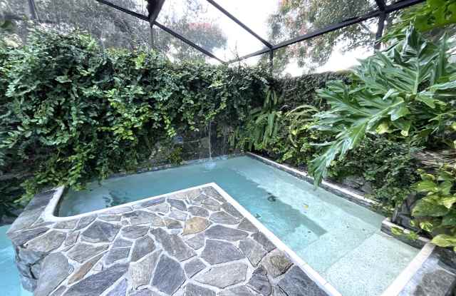 9188 Bay Hill Boulevard Gallery 3