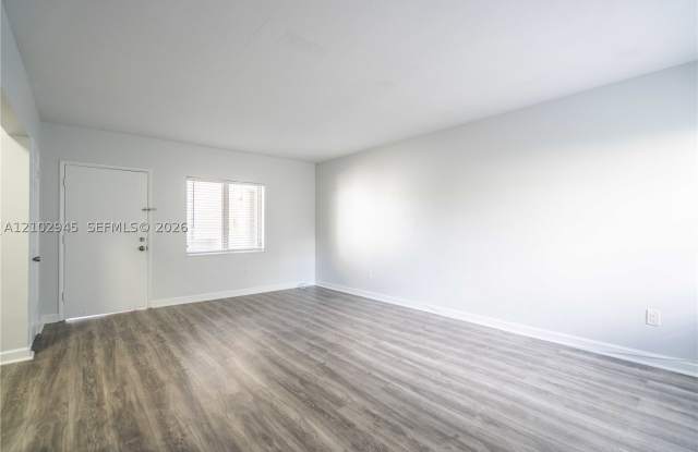 460 NE 82nd Ter Gallery 3