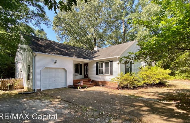 7944 TERRAPIN COVE ROAD - 7944 Terrapin Cove Road, Gloucester Point, VA 23062