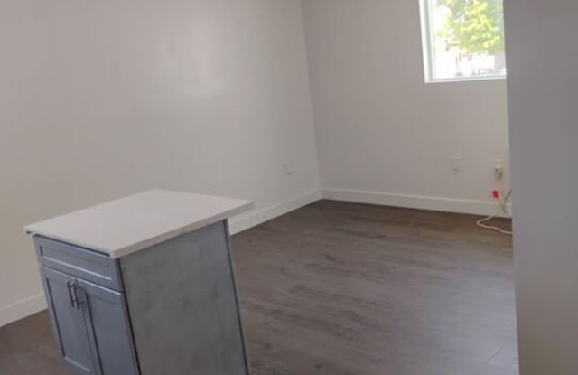 13757 VANOWEN St Gallery 2