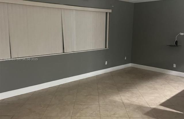 8420 NW 24th Ct photos photos