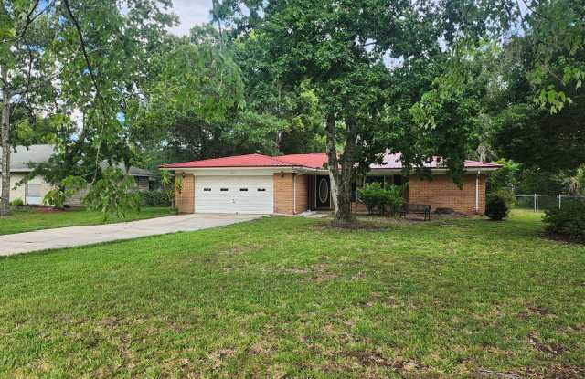 Country Living right off of Baymeadows Road photos photos