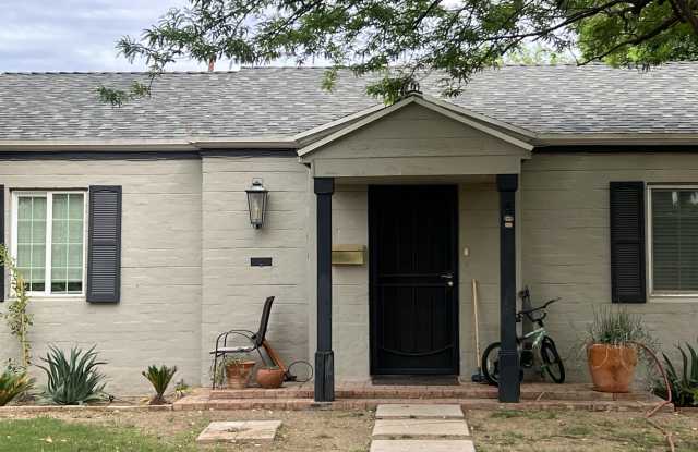 3009 N 16th Ave photos photos