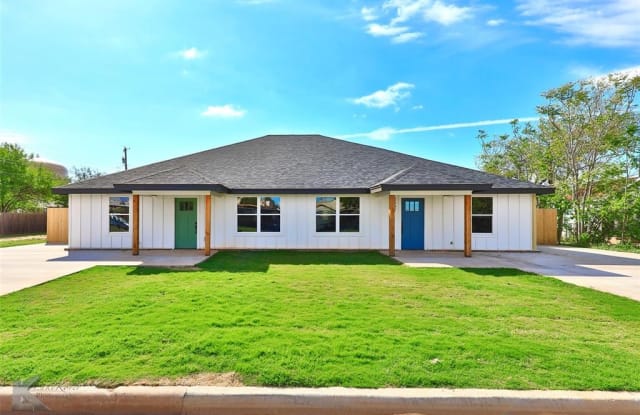 2323 S 18th Street - 2323 South 18th Street, Abilene, TX 79605
