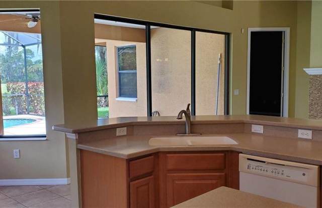 6747 Tailfeather Way Gallery 4