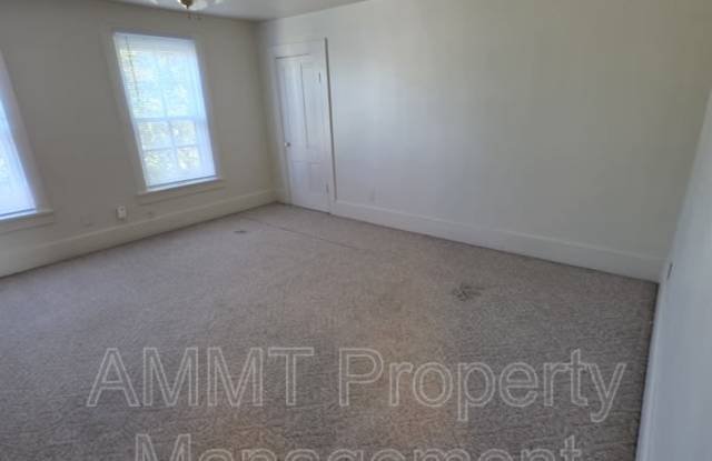 860 10th Street - 2-Upper Gallery 3