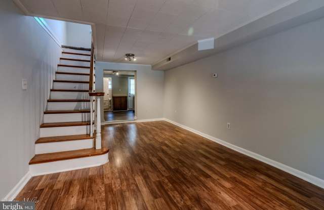 608 S MILTON Avenue photos photos