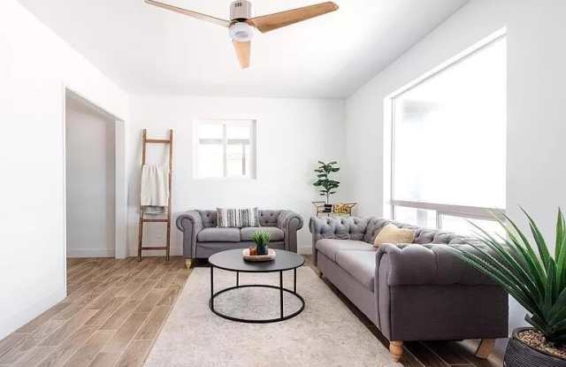 2915 W GRISWOLD Road Gallery 4