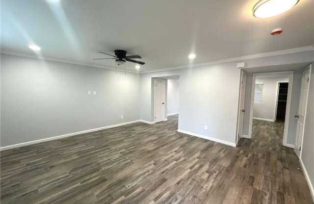4505 Saint John Court Gallery 3