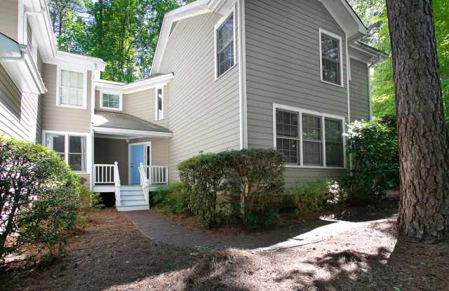 Contemporary 3-Bedroom 2-Bath Townhome in Chapel Hill Close to UNC and Hospital! photos photos