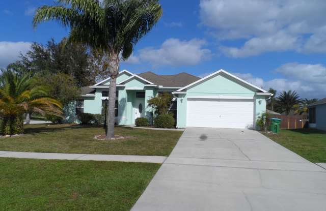 4 BEDROOM - GATED TWIN LAKES SUBDIVISION - DELTONA- KAREN GUARDINO, REALTOR 386-747-9295 - FENCED YARD - INCLUDES LAWN CARE photos photos