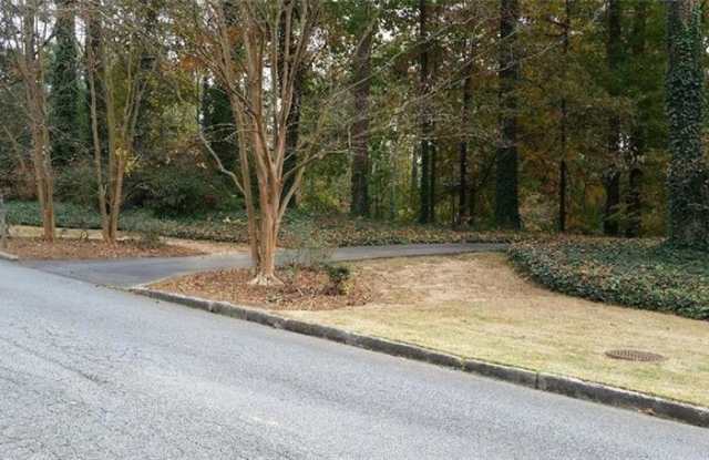 276 Colewood Way Gallery 2