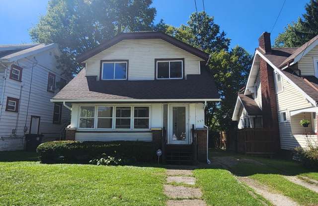 4 Bed / 1.5 Bath Fully Updated Home Gallery 1