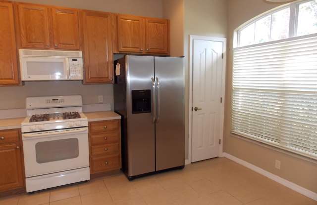881 West Silver Meadow Loop Gallery 2