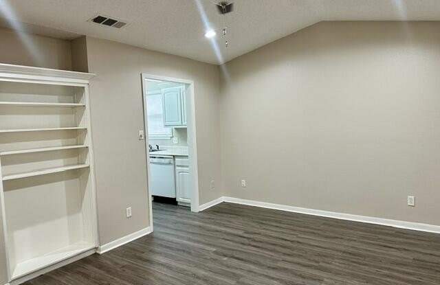 914 Maryland Dr Gallery 3