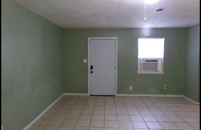 7031 Jacksonville Cutoff Road Unit 1 Gallery 4