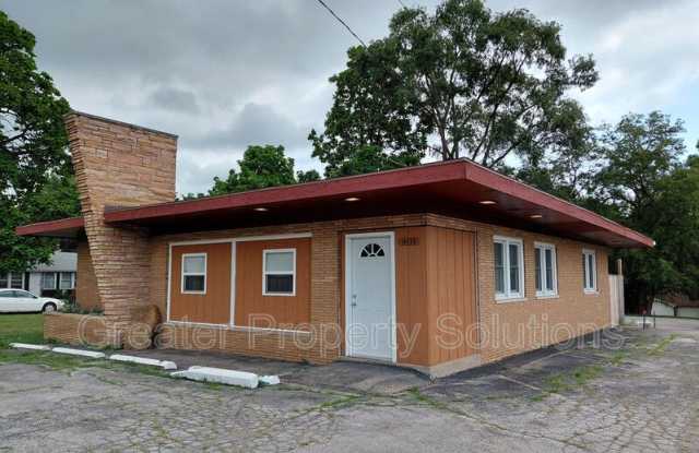 14433 Morse Ave photos photos