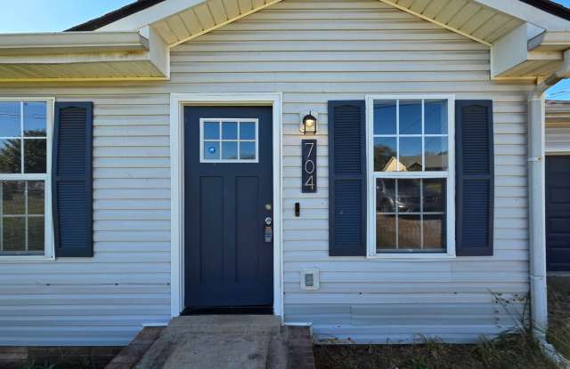 Comfort and Convenience Ranch Home Awaits photos photos