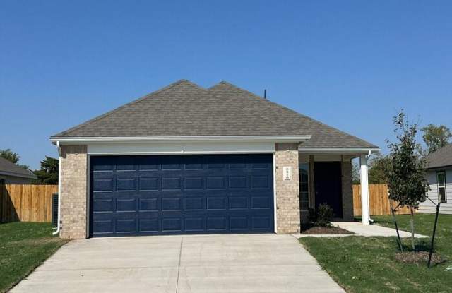 2416 Rosewood Ln - 2416 Rosewood Ln, El Reno, OK 73036