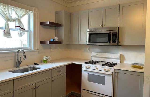 25 Laura Avenue - 25 Laura Avenue, Wanaque, NJ 07465