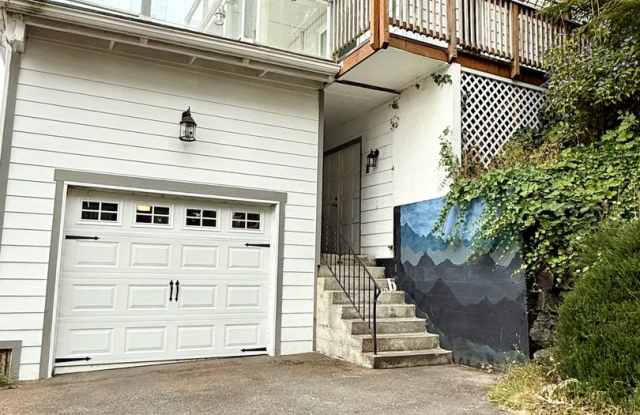 1327 Jacobsen Blvd photos photos