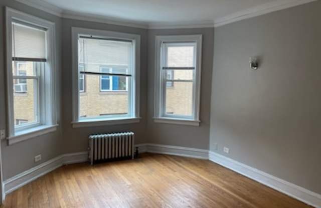 7377 North Damen Ave - J2 photos photos