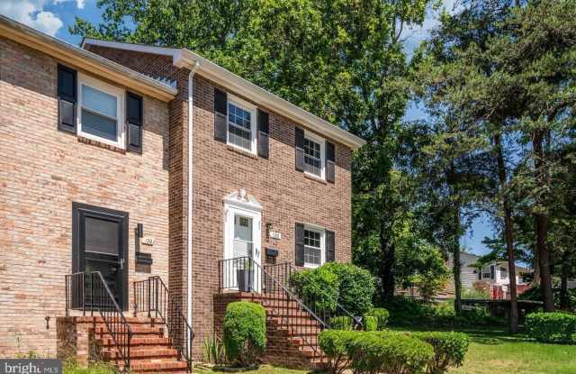 130 FALMOUTH DRIVE photos photos