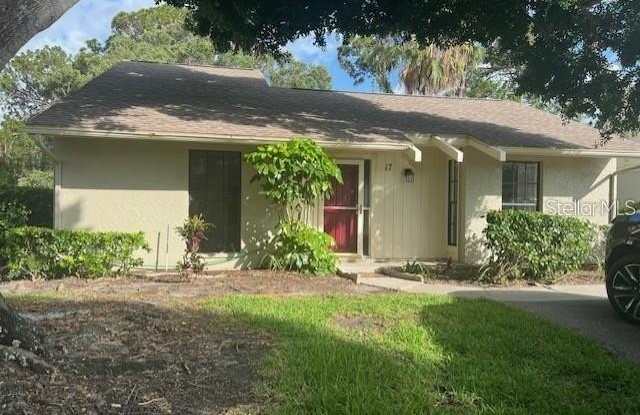17 WINDRUSH BAY DRIVE photos photos