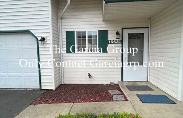 13631 SE Oatfield Rd - 13631 Southeast Oatfield Road, Oak Grove, OR 97222