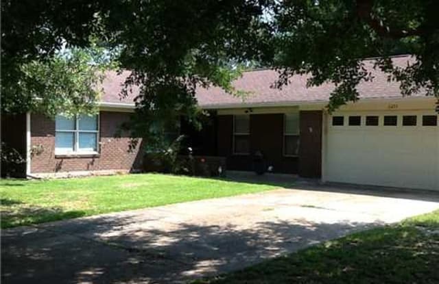 6233 Kimbrough Blvd - 6233 Kimbrough Boulevard, Biloxi, MS 39532