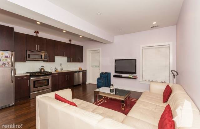 1504 W Roscoe St 2w - 1504 W Roscoe St, Chicago, IL 60657