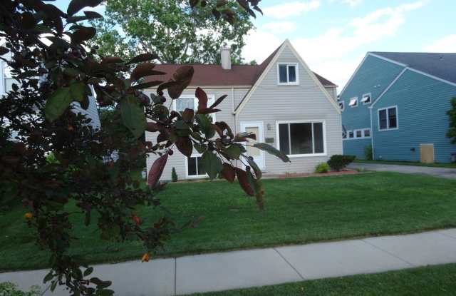 961 S Spring Road Gallery 2
