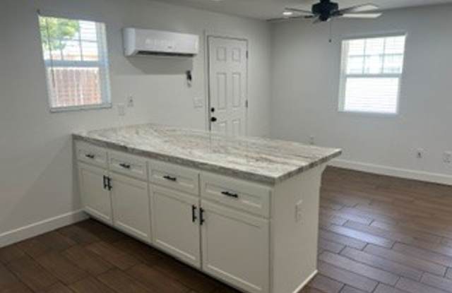 2701 San Emidio St #B Gallery 3