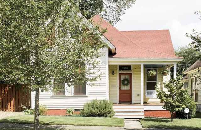 1605 Scott Street photos photos