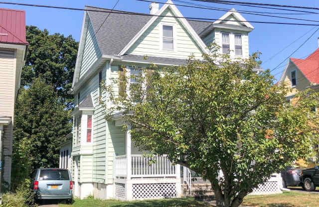 1253 Vestal Ave Gallery 3