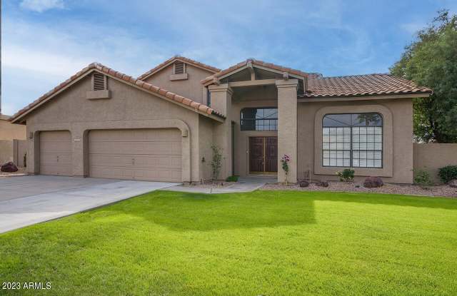 151 E JEANINE Drive - 151 East Jeanine Drive, Tempe, AZ 85284