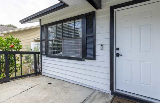 3331 Whispering Drive North Gallery 2